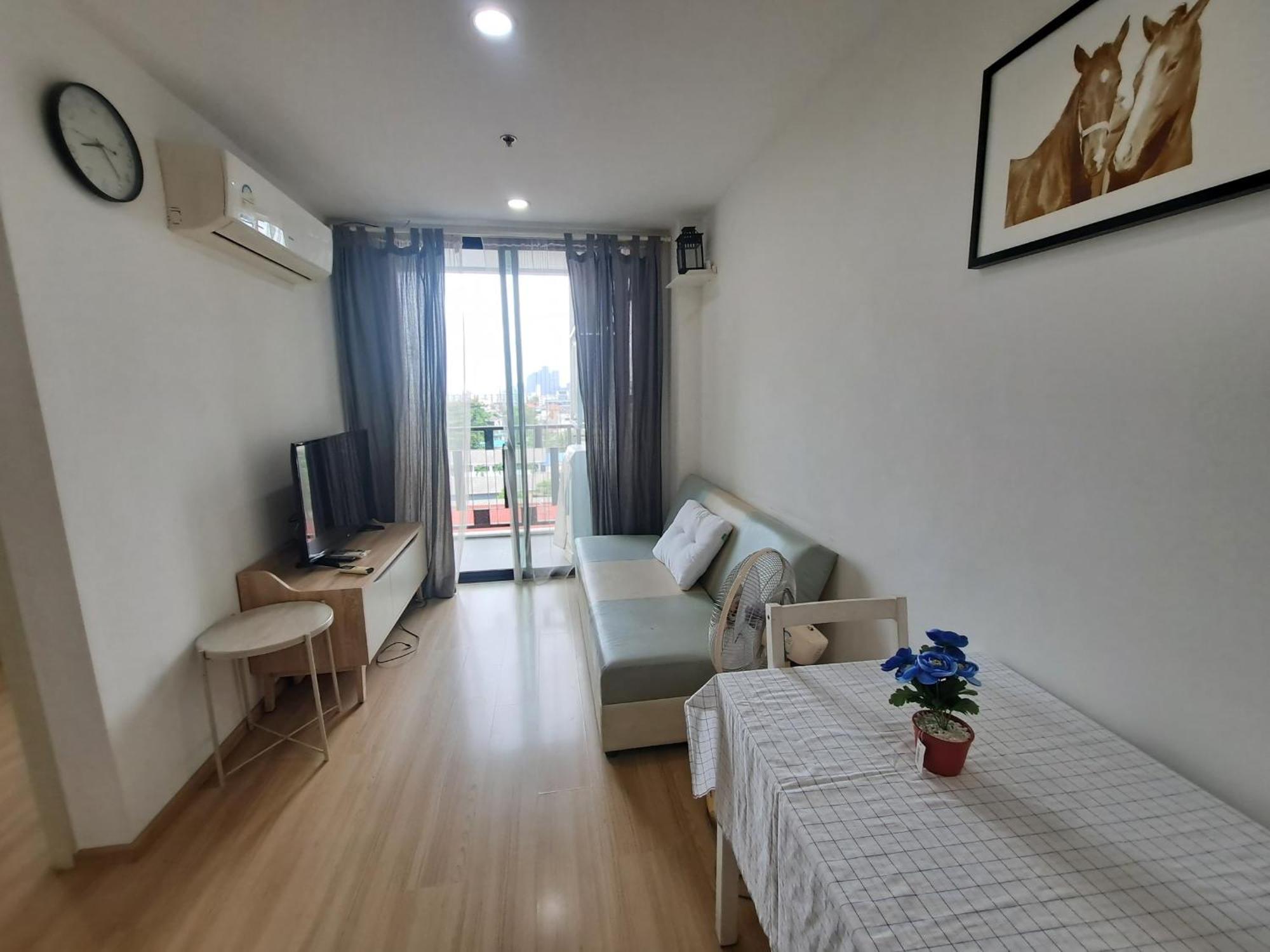 Condo In Bangkok With Swimming Pool Near Malls And Train Banguecoque Exterior foto
